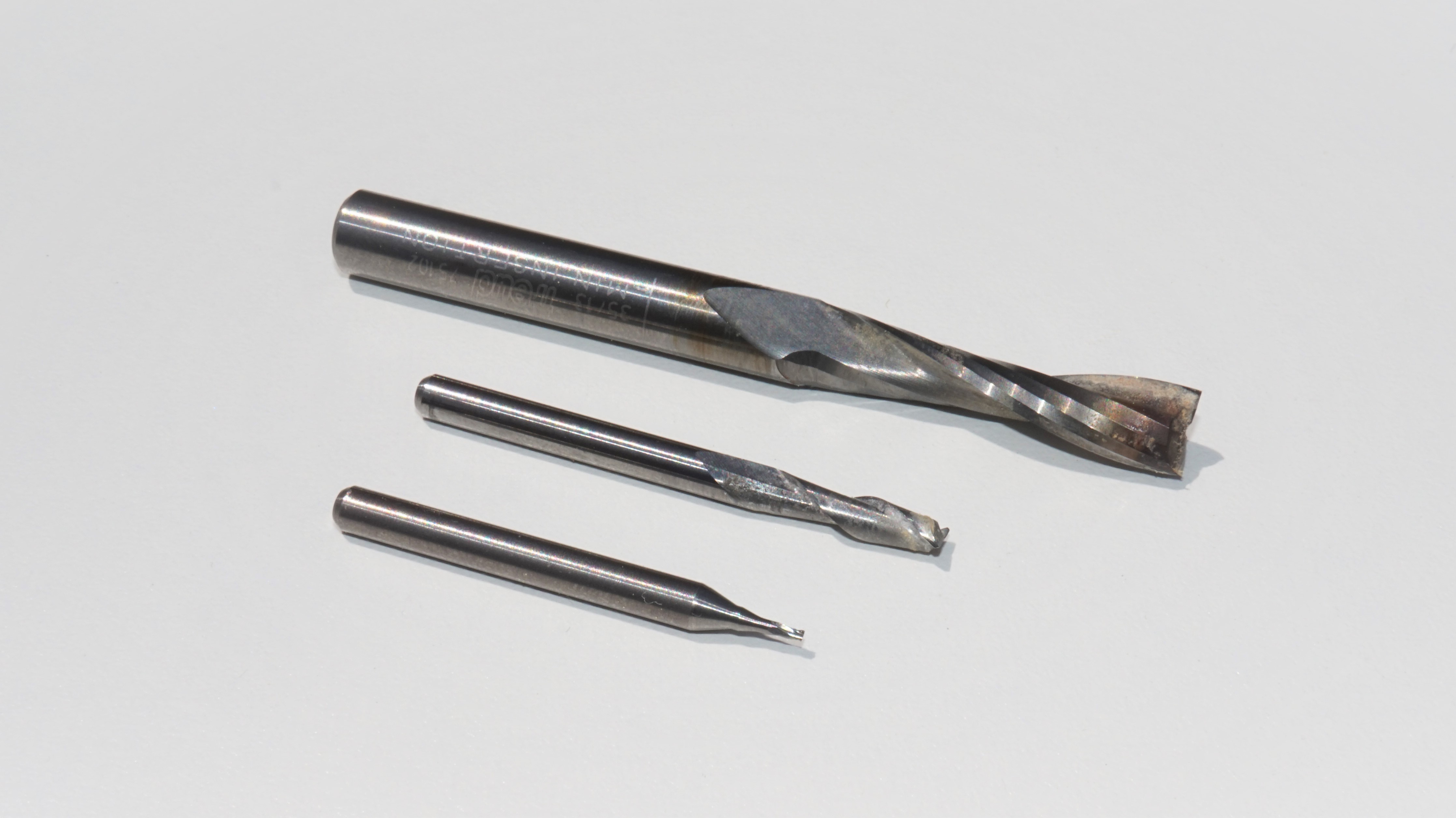 Fishtail end mills
