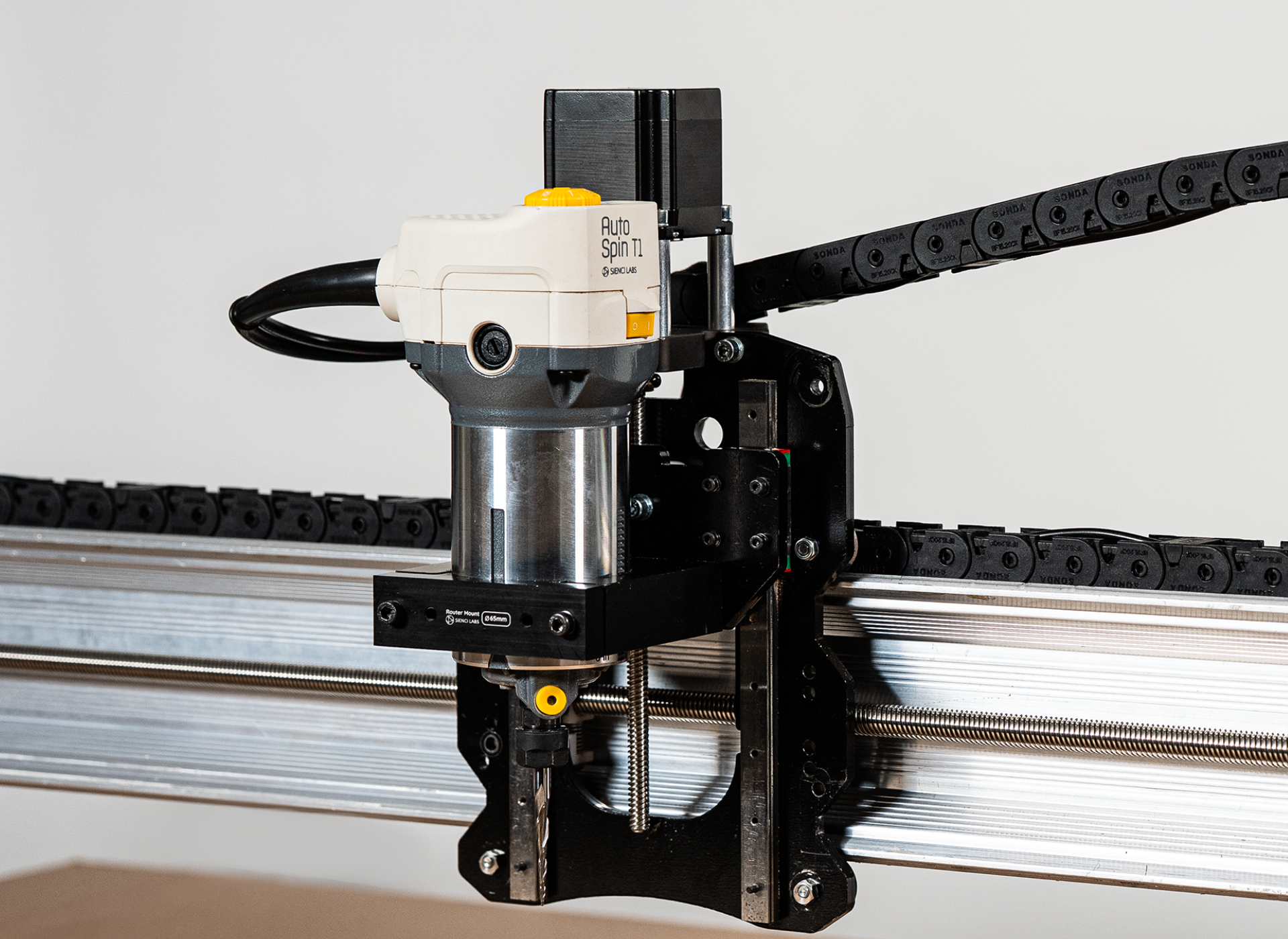 Magnetic Dust Shoe – Side View 1