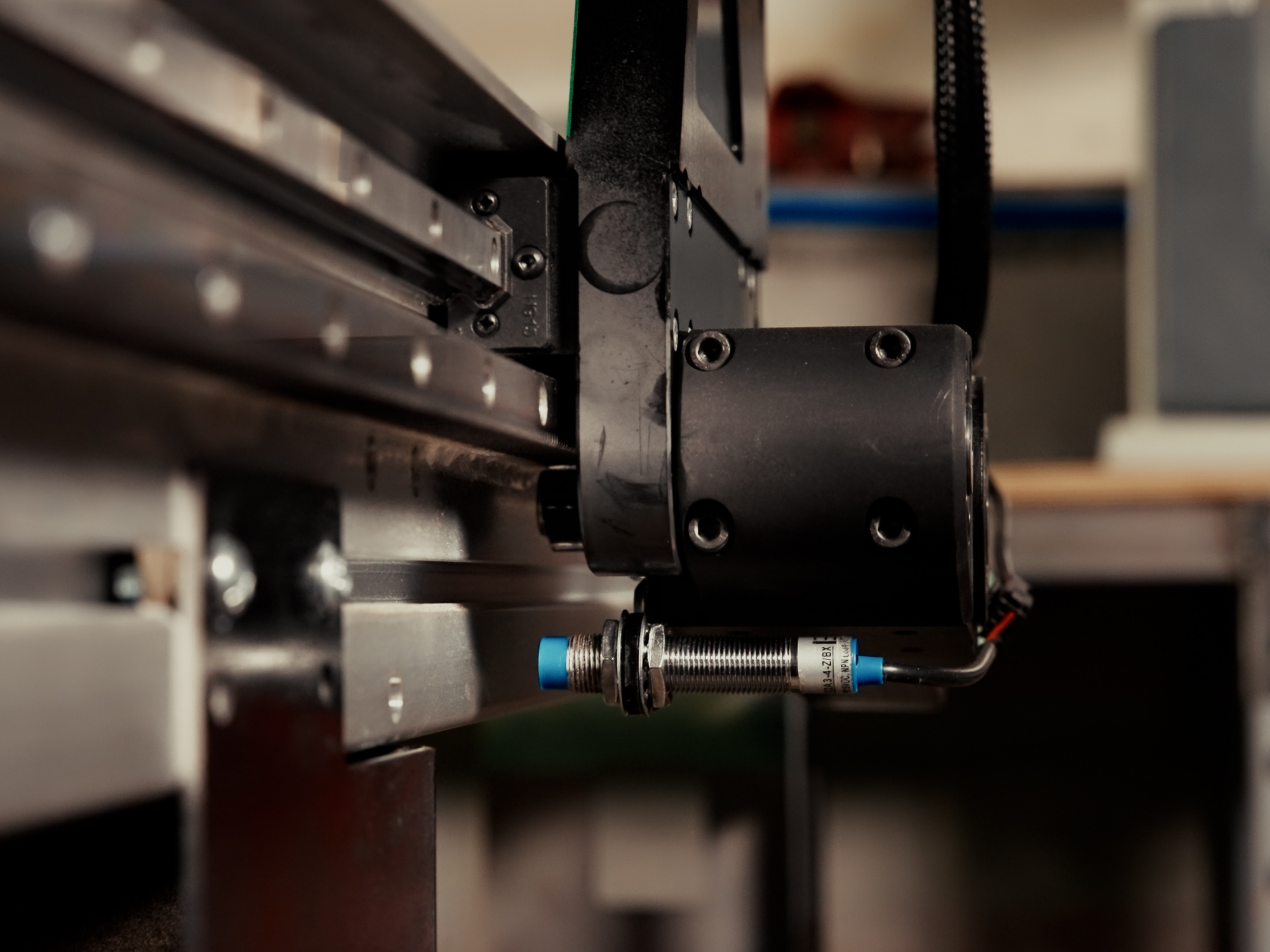 AltMill - 4x8 motors
